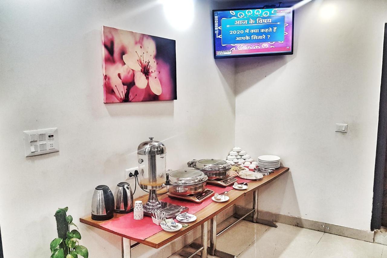 Hotel Aerocity Purple Orchid Nowe Delhi Zewnętrze zdjęcie