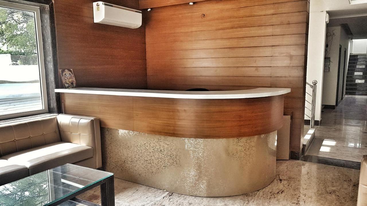 Hotel Aerocity Purple Orchid Nowe Delhi Zewnętrze zdjęcie