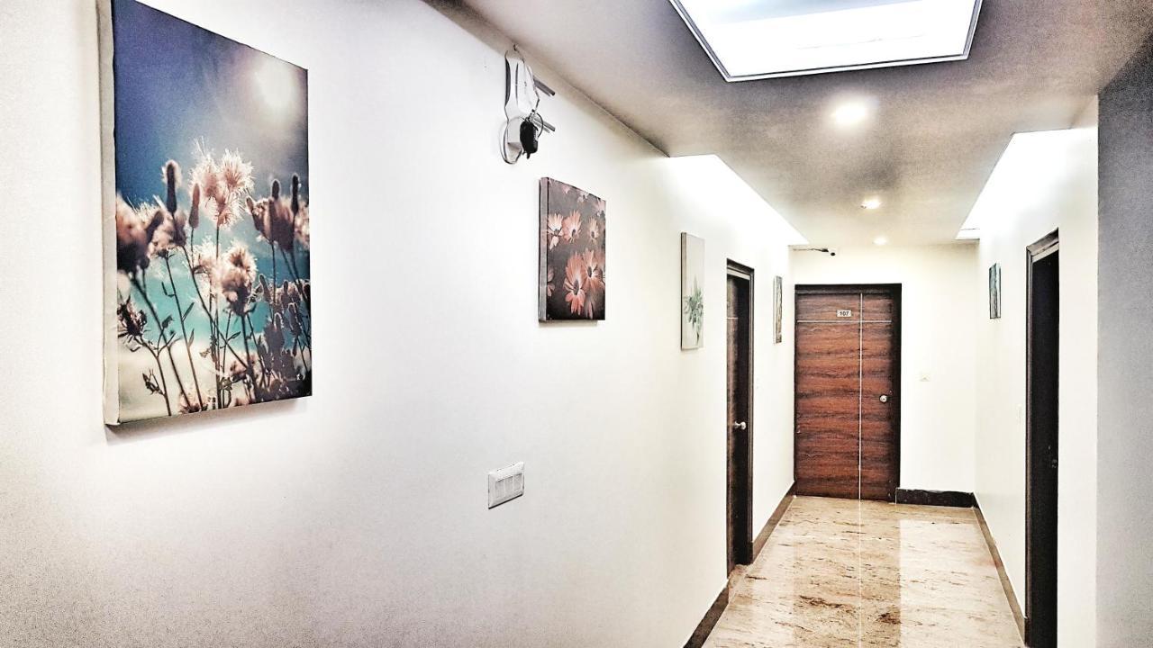 Hotel Aerocity Purple Orchid Nowe Delhi Zewnętrze zdjęcie