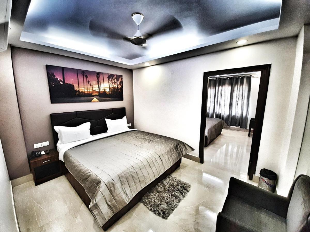 Hotel Aerocity Purple Orchid Nowe Delhi Zewnętrze zdjęcie